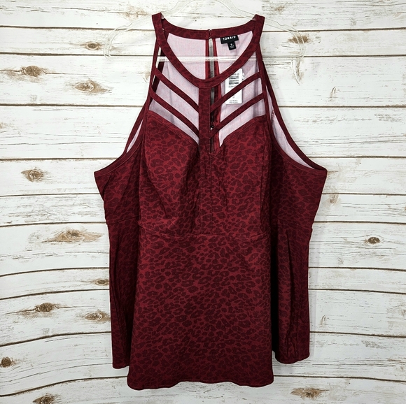 Torrid Red Leo Print Bangel Top Size 5= NWT - Picture 3 of 7
